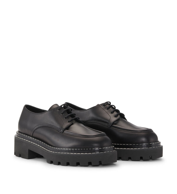 Shoe Biz Analyn Shoe Black