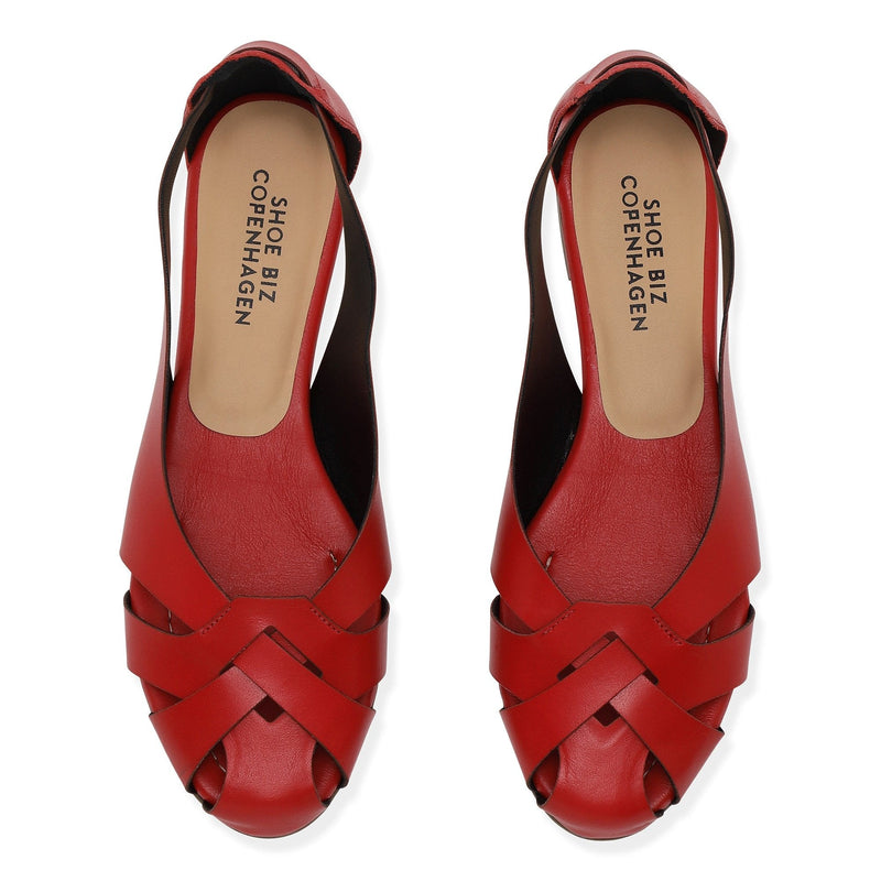 Shoe Biz Hanneine - Red Ballerina Raspberry