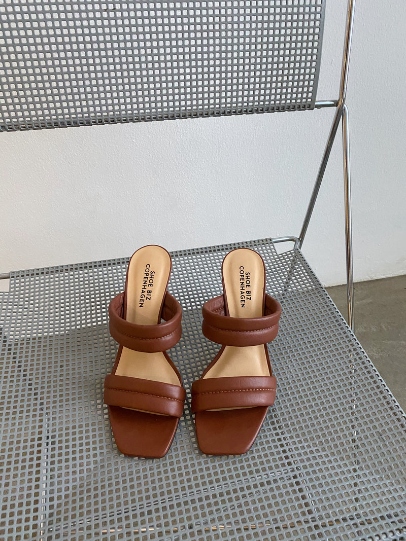 Shoe Biz Serine Sandal Brown