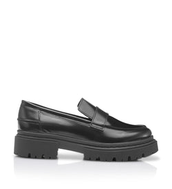 Shoe Biz Suri Loafer Black w/ black stitching