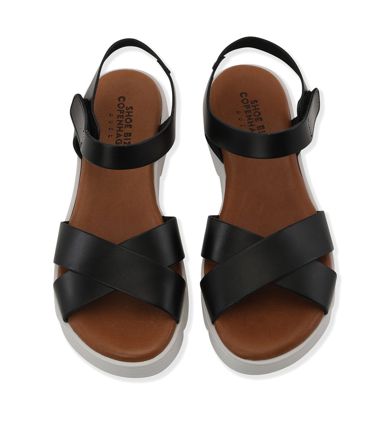 Shoe Biz Tatu Sandal - Soft Black