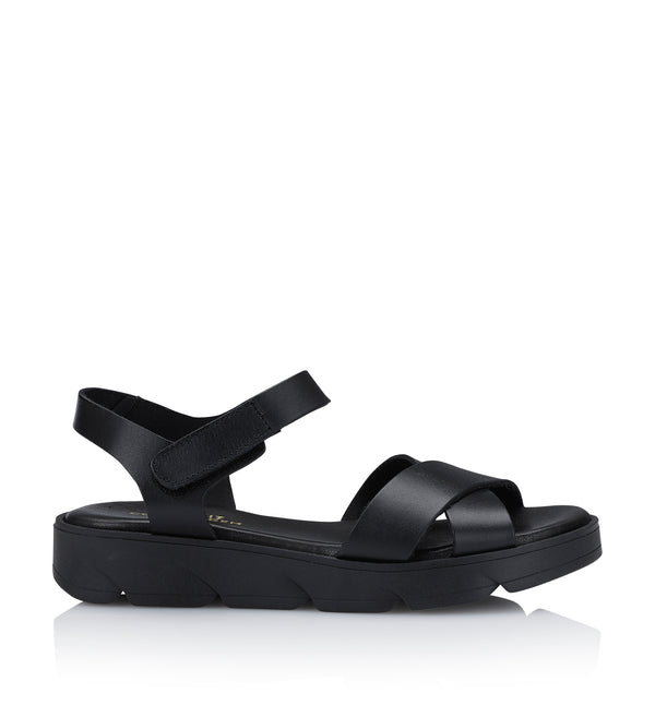 Shoe Biz Tatu Sandal - Soft Black / Black / Black