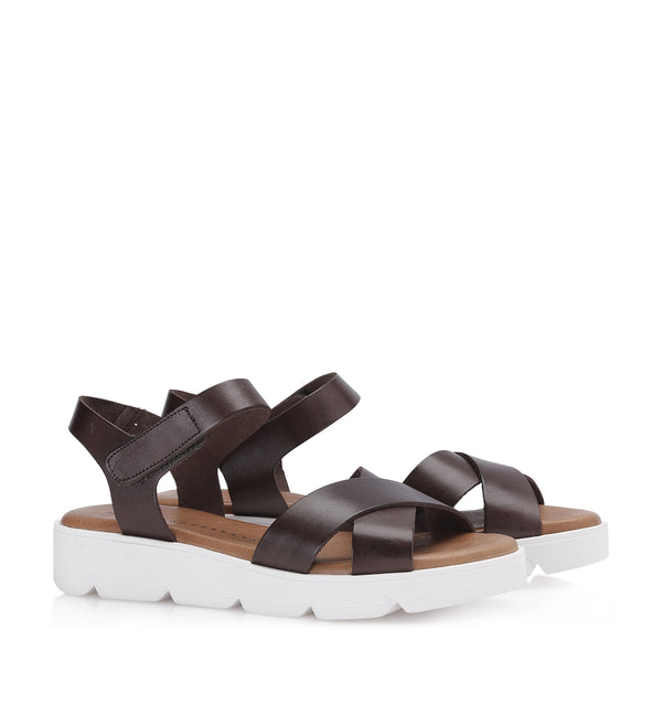 Shoe Biz Tatu Sandal - Soft Brown