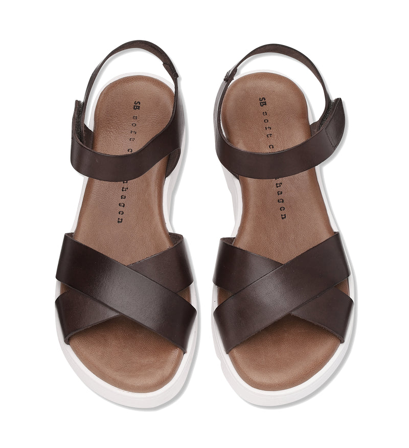 Shoe Biz Tatu Sandal - Soft Brown