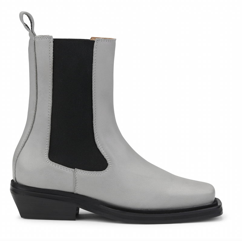 Shoe Biz Anine Short Boot Light Grey