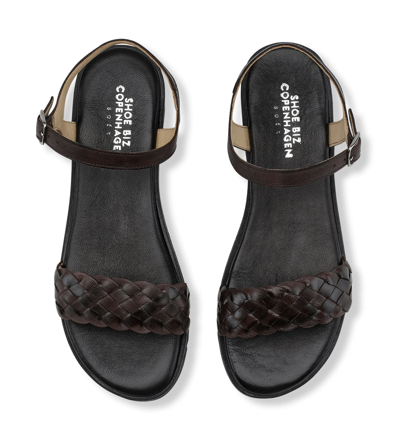 Shoe Biz Kant Sandal - Soft Dark Brown