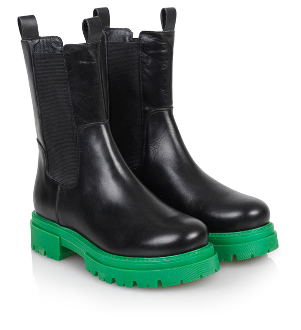 Shoe Biz Prima Short Boot Black / Green